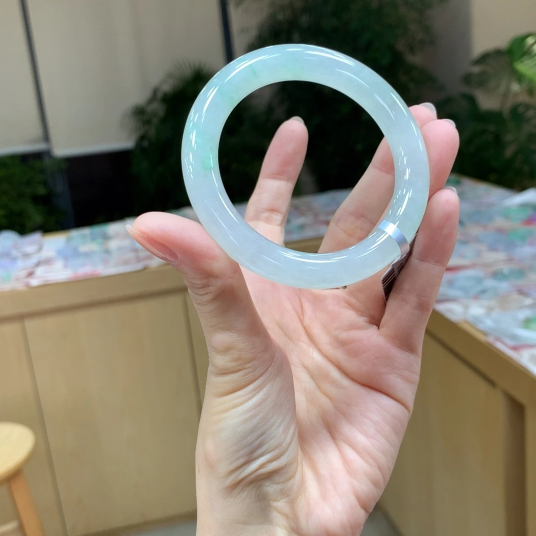 未镶嵌手镯翡翠巧****味不退不换