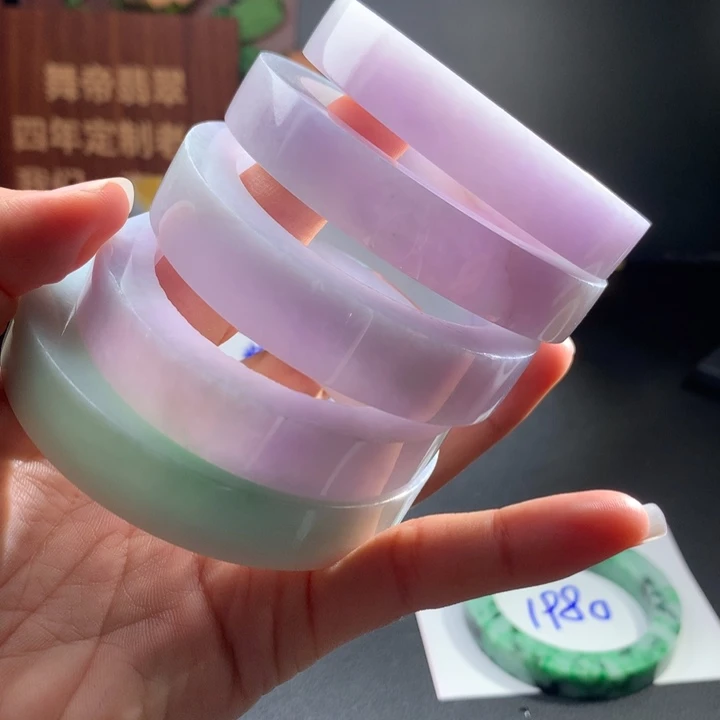 未镶嵌手镯定制翡翠
