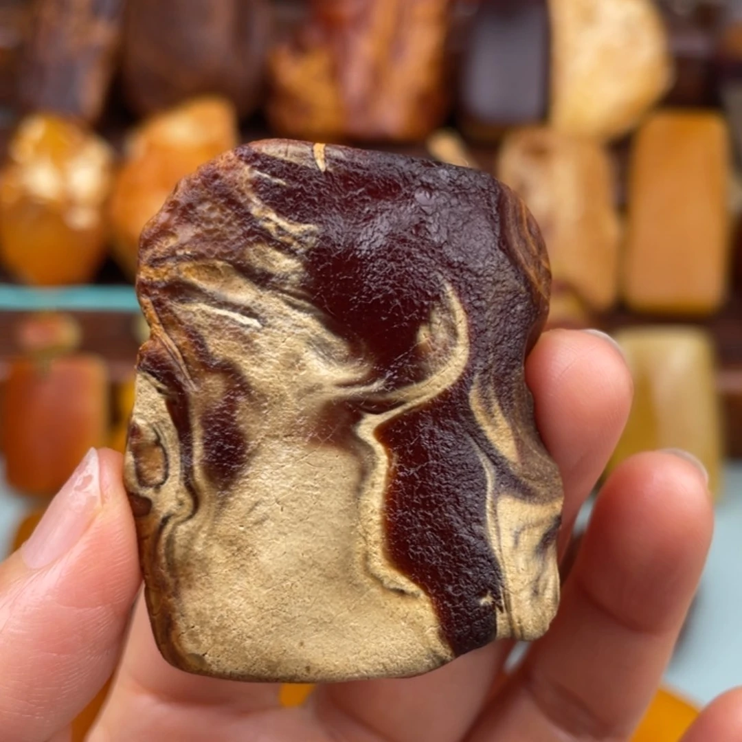 定制琥珀未镶嵌蜜蜡花蜡牌子