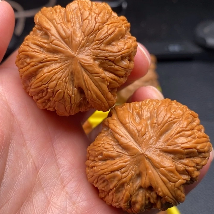 文玩核桃吊坠玉尊41