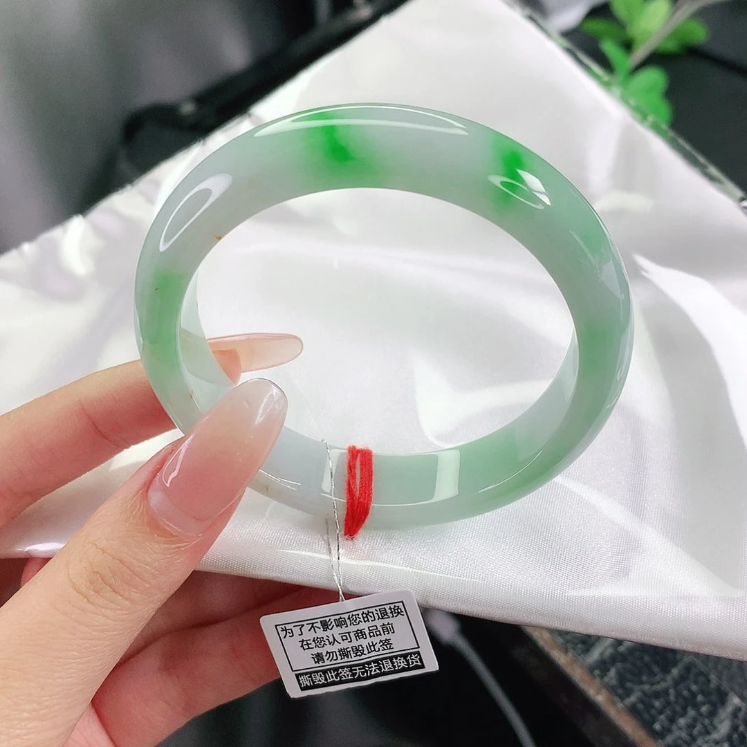 未镶嵌手镯翡翠55圈