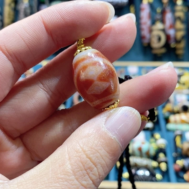 玛瑙/玉髓颈饰未镶嵌14