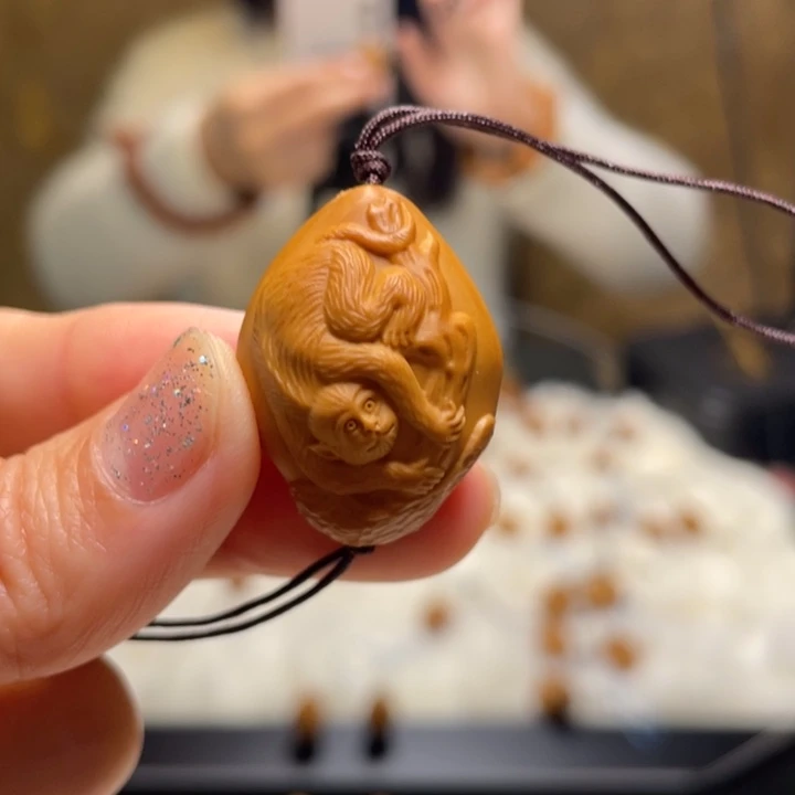 橄榄核吊坠橄榄核