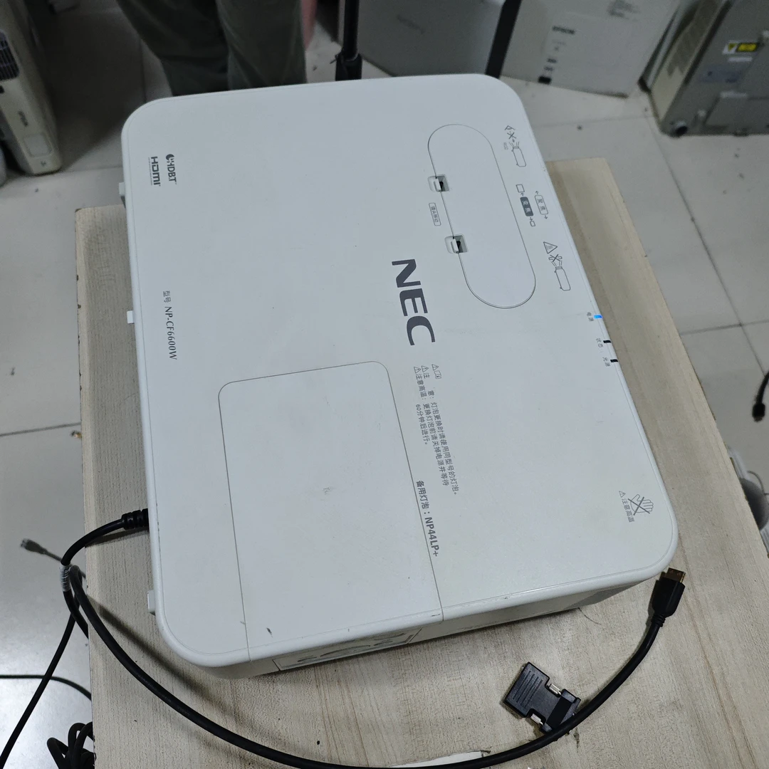 高清Nec投影仪运费到付