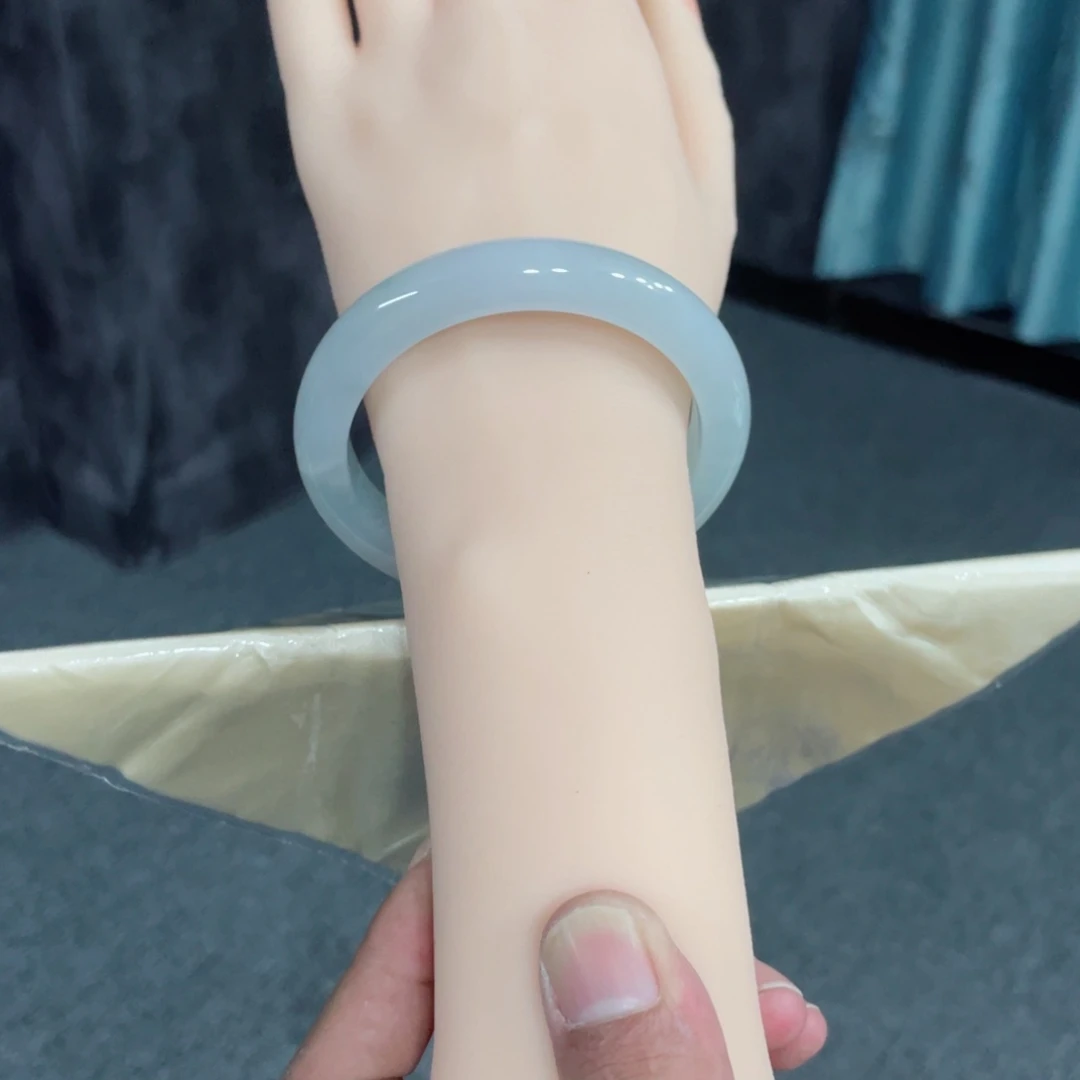 未镶嵌手镯翡翠翡翠手镯