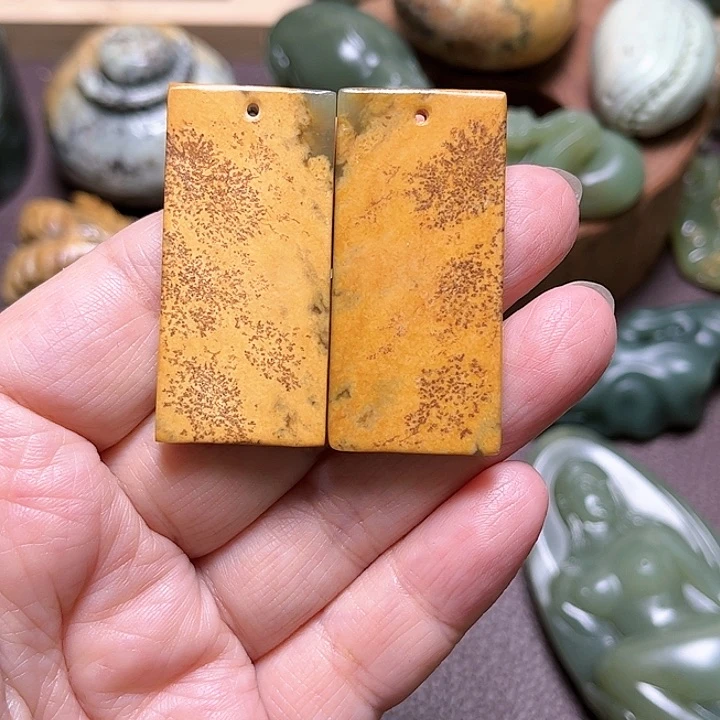 岫岩河磨玉（透闪石质玉）手绳未镶嵌三*