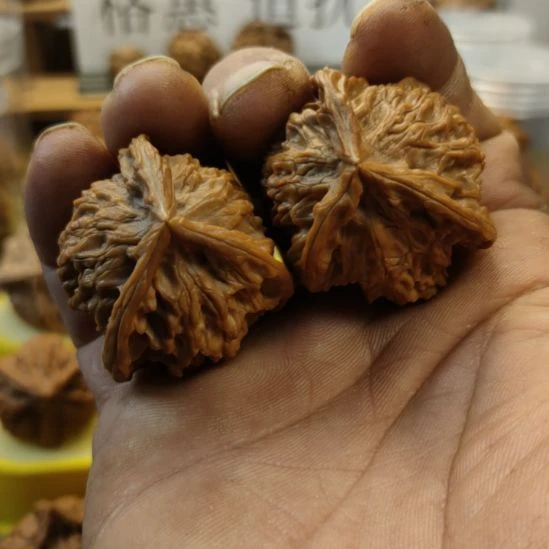 大叶紫檀（黑酸枝木类）盘山三棱核桃，