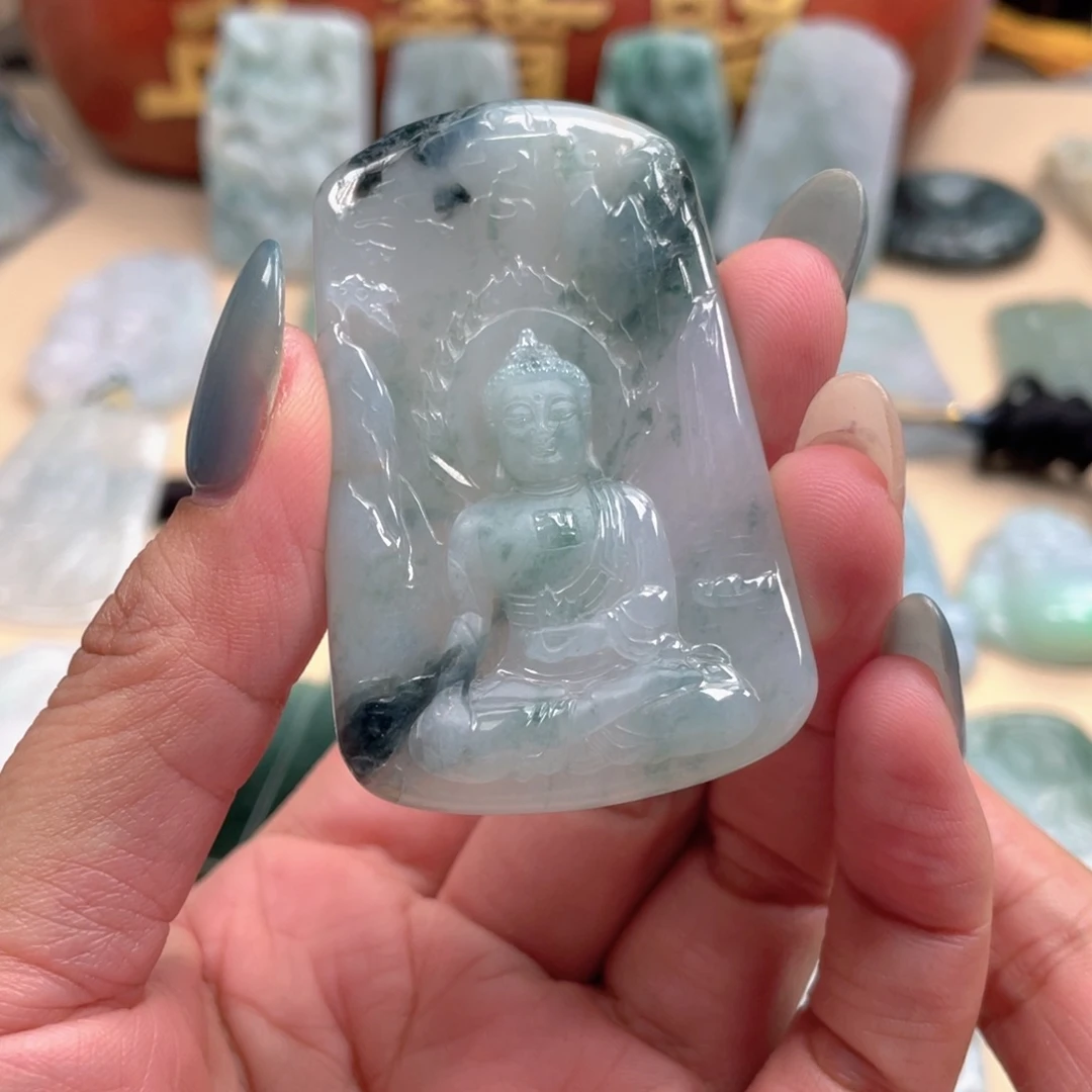 翡翠未镶嵌颈饰阿弥陀佛