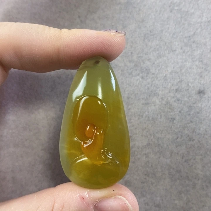 未镶嵌岫玉挂件吊坠
