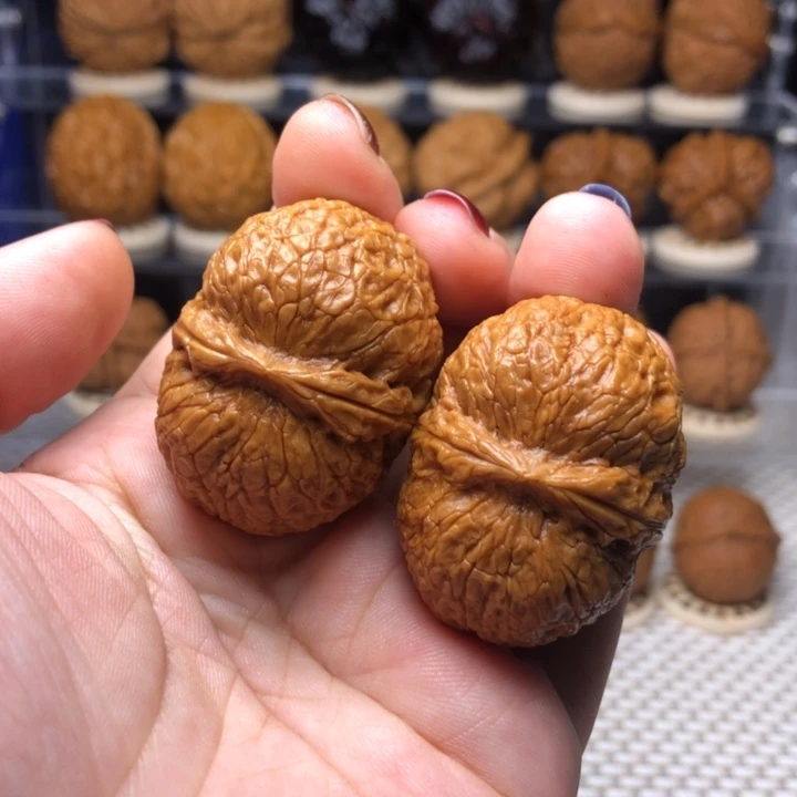 文玩核桃把件4大黄金印39+