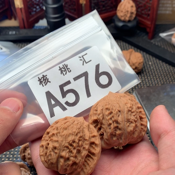 文玩核桃吊坠悟空寺