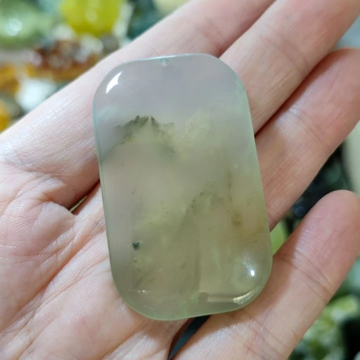 岫玉未镶嵌挂坠款式