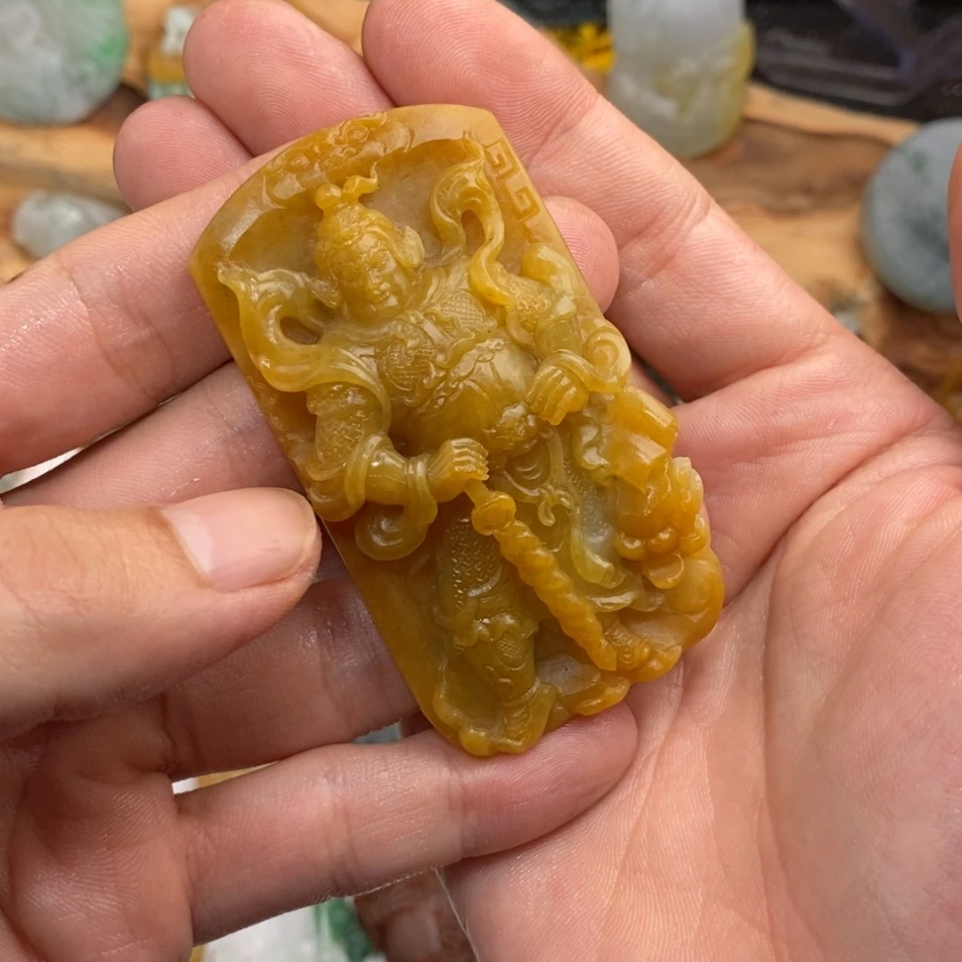 定制翡翠未镶嵌翡翠