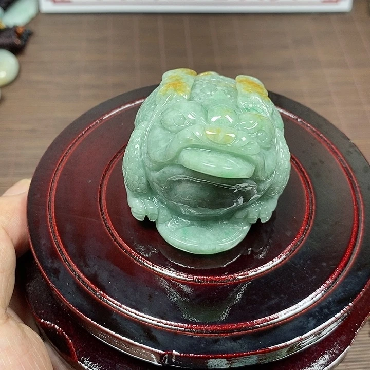 颈饰未镶嵌翡翠天然翡翠玉A货配证书
