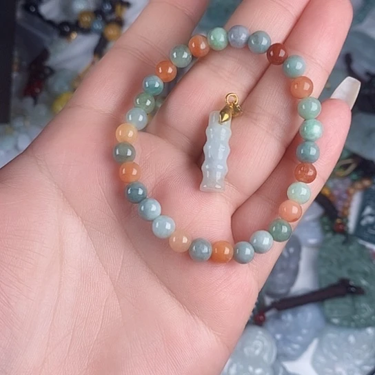 翡翠未镶嵌颈饰天然翡翠