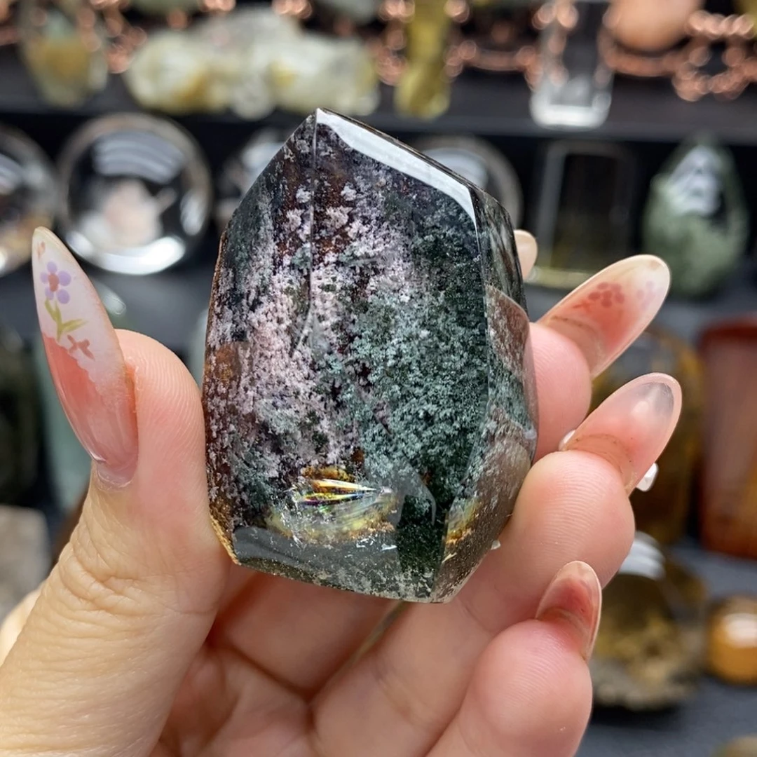彩****水晶未镶嵌珠宝半成品