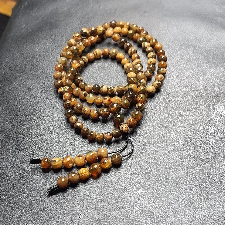 琥珀未镶嵌颈饰4+6.2g23