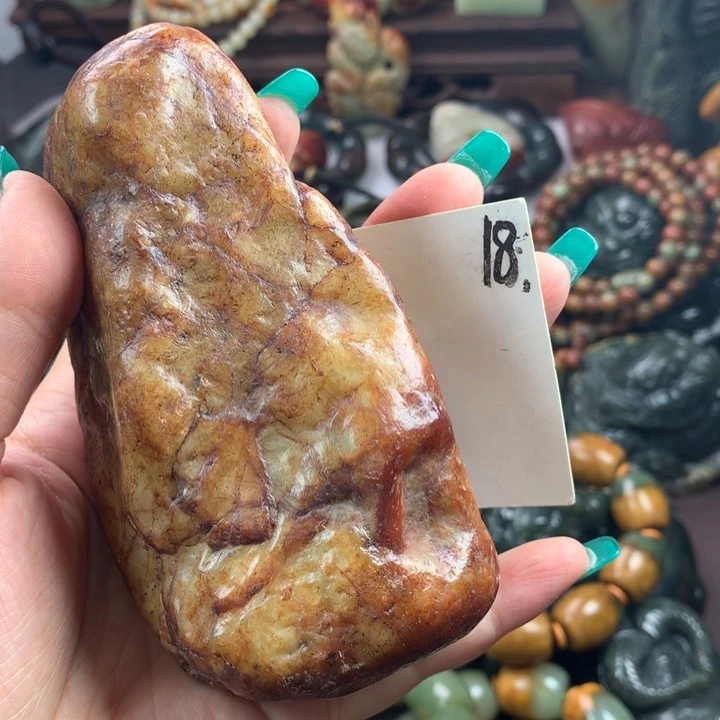 岫岩河磨玉（透闪石质玉）把件未镶嵌