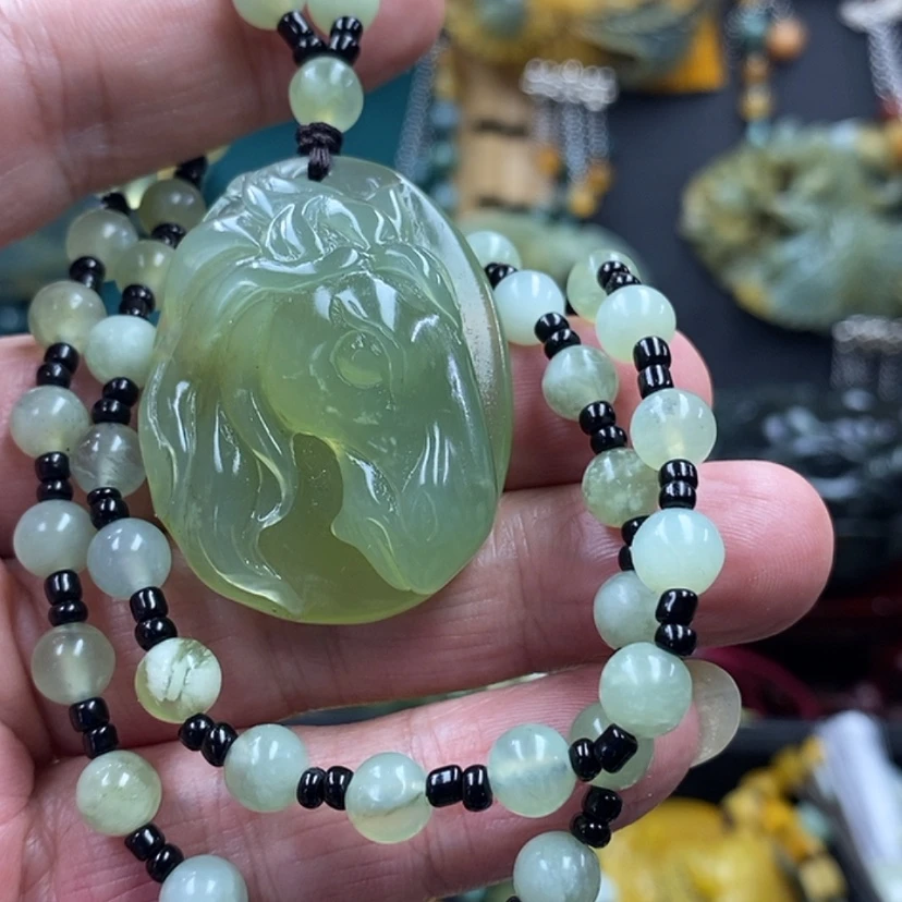 【闪购商品】蛇纹石玉未镶嵌吊坠