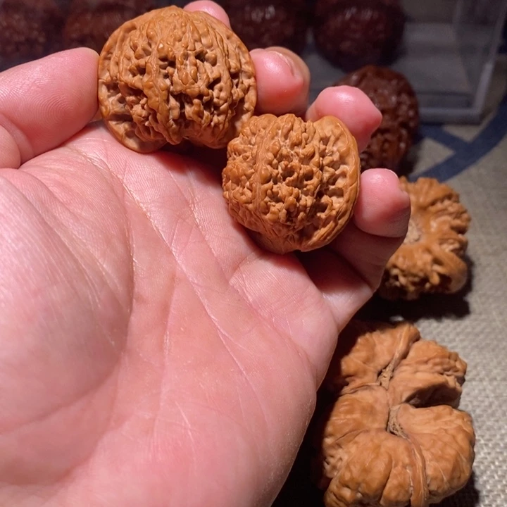 大***声文玩核桃吊坠核桃