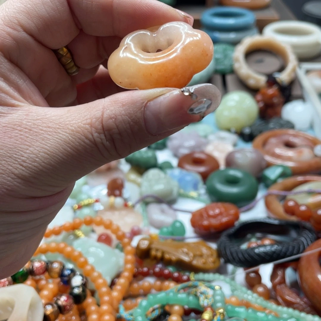 石英质玉手镯合金