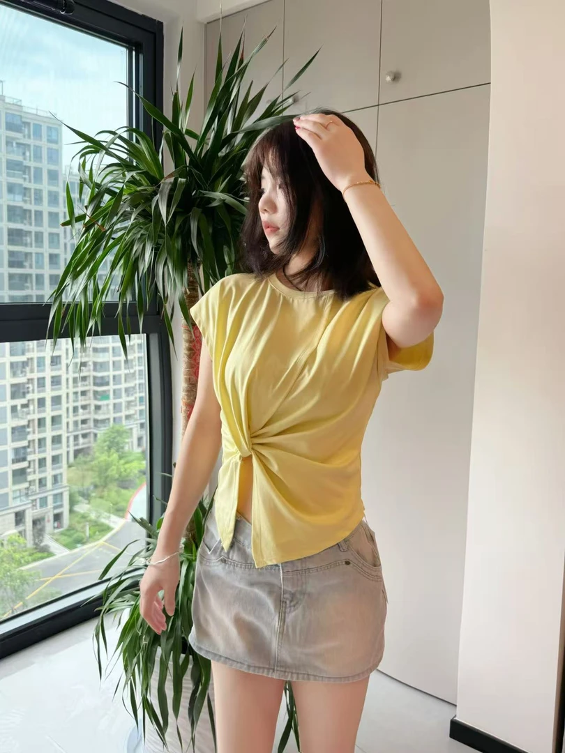 通勤INS风圆领百搭短袖褶皱T恤时尚设计感显瘦小众