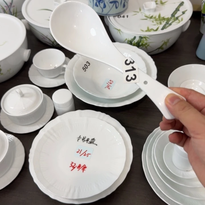 景德镇陶瓷手工制作