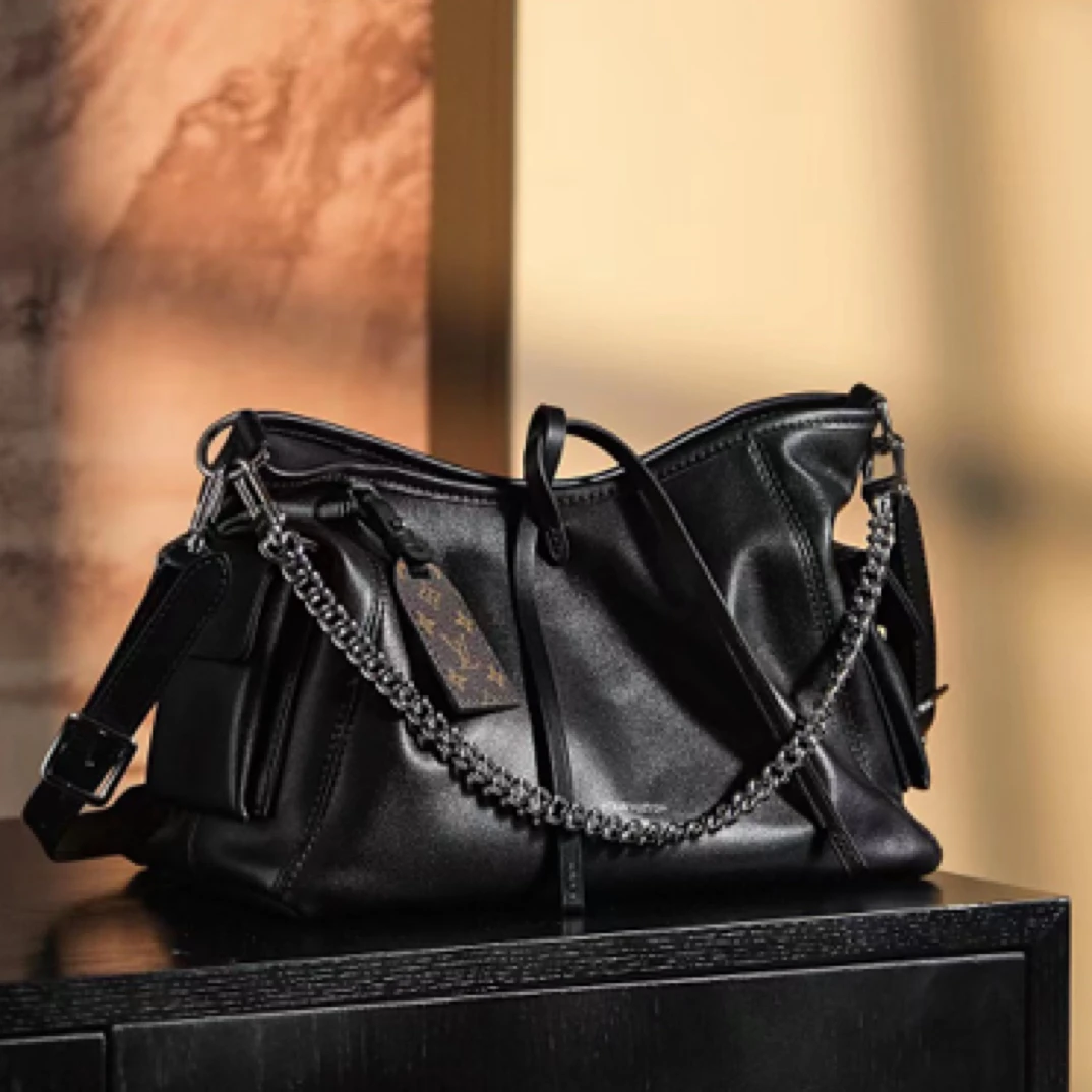 95新 LouisVuitton/路易威登 lv carryall黑武士小号972234