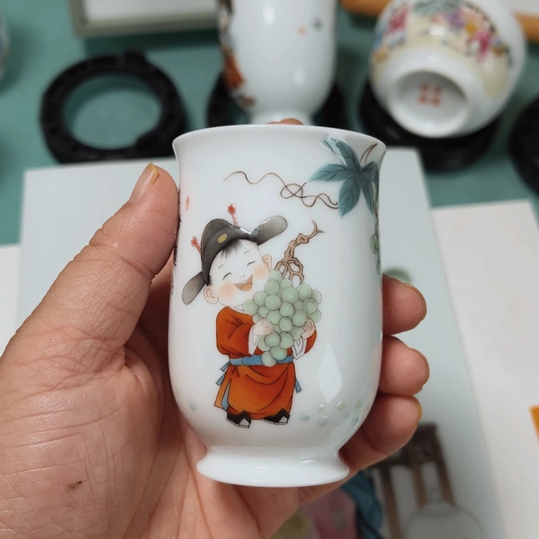 景德镇手绘珐琅彩主人杯