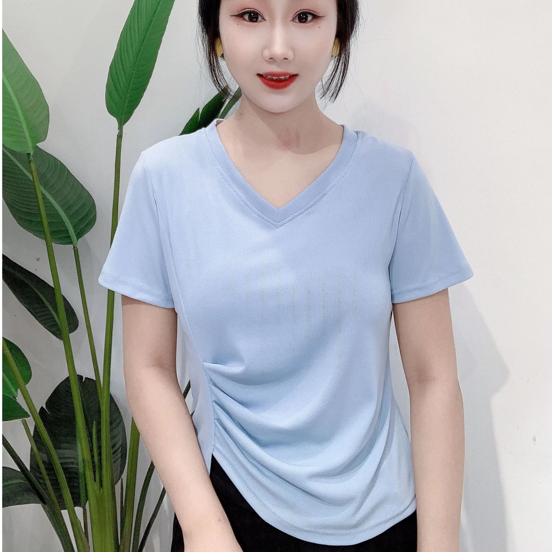 672女士休闲百搭T恤