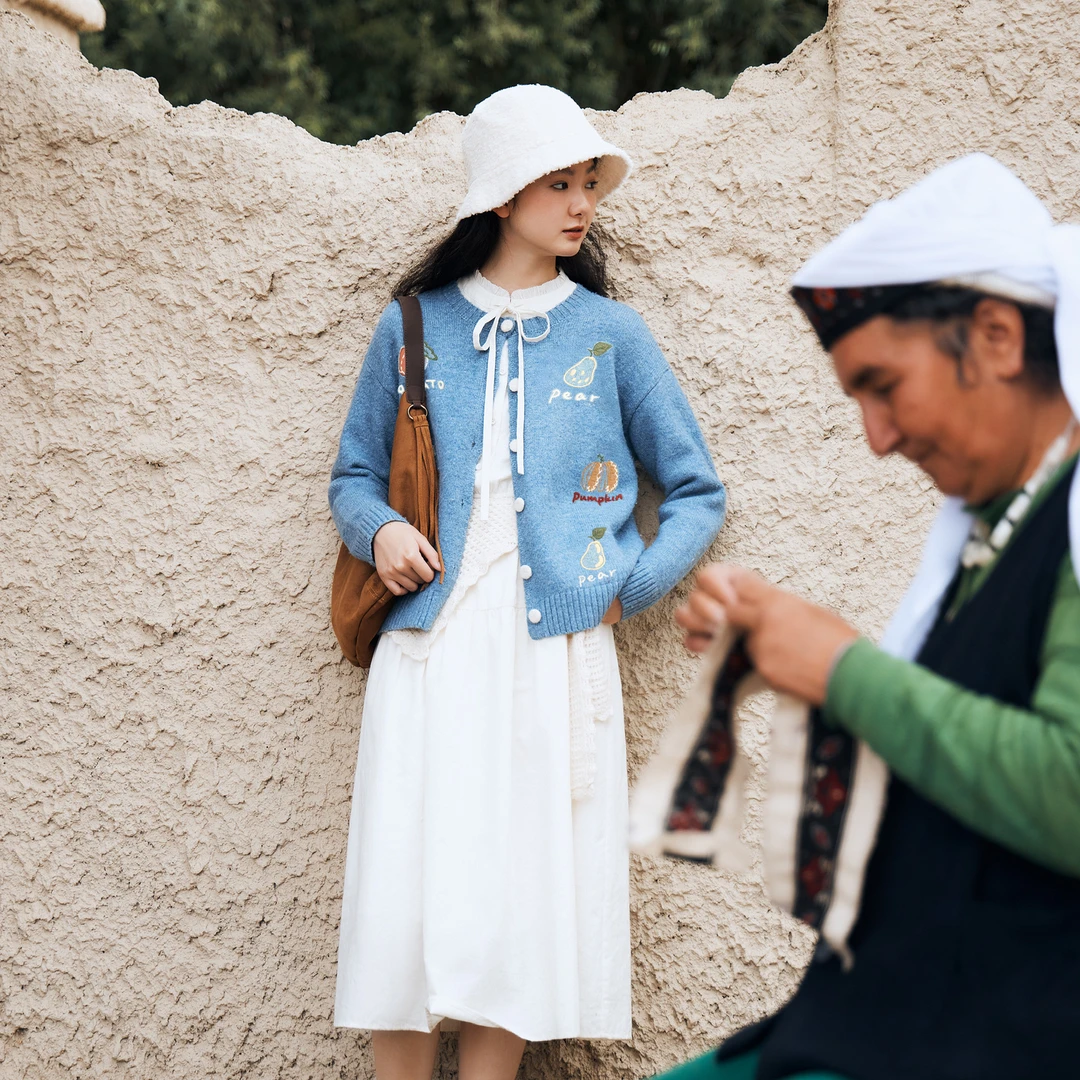 紫涵圆领针织开衫女2025秋季新款田园风贴毛衣外套Z5Z08ZS648