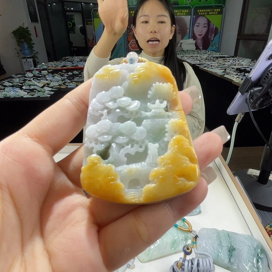 颈饰未镶嵌翡翠一