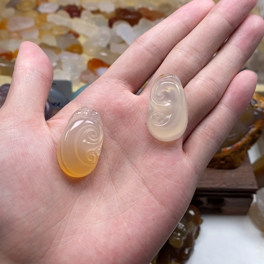 玛瑙/玉髓未镶嵌颈饰