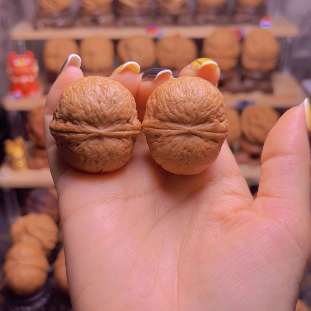 桃核把件金鼎元宝H14、36……