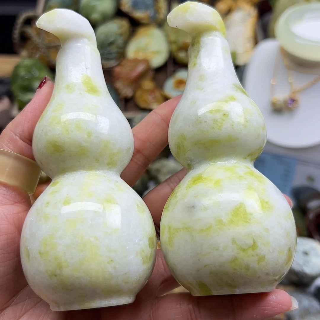 岫玉未镶嵌颈饰岫玉葫芦一对