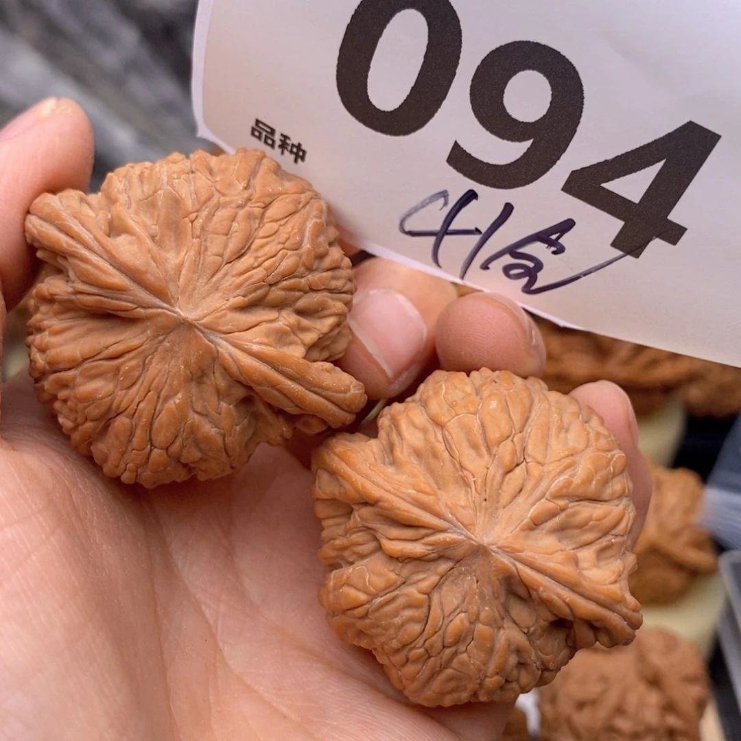 文玩核桃把件094号41全磨