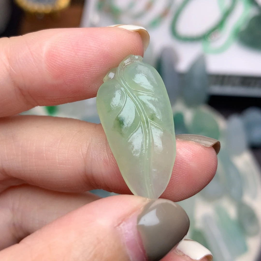 未镶嵌定制翡翠叶子