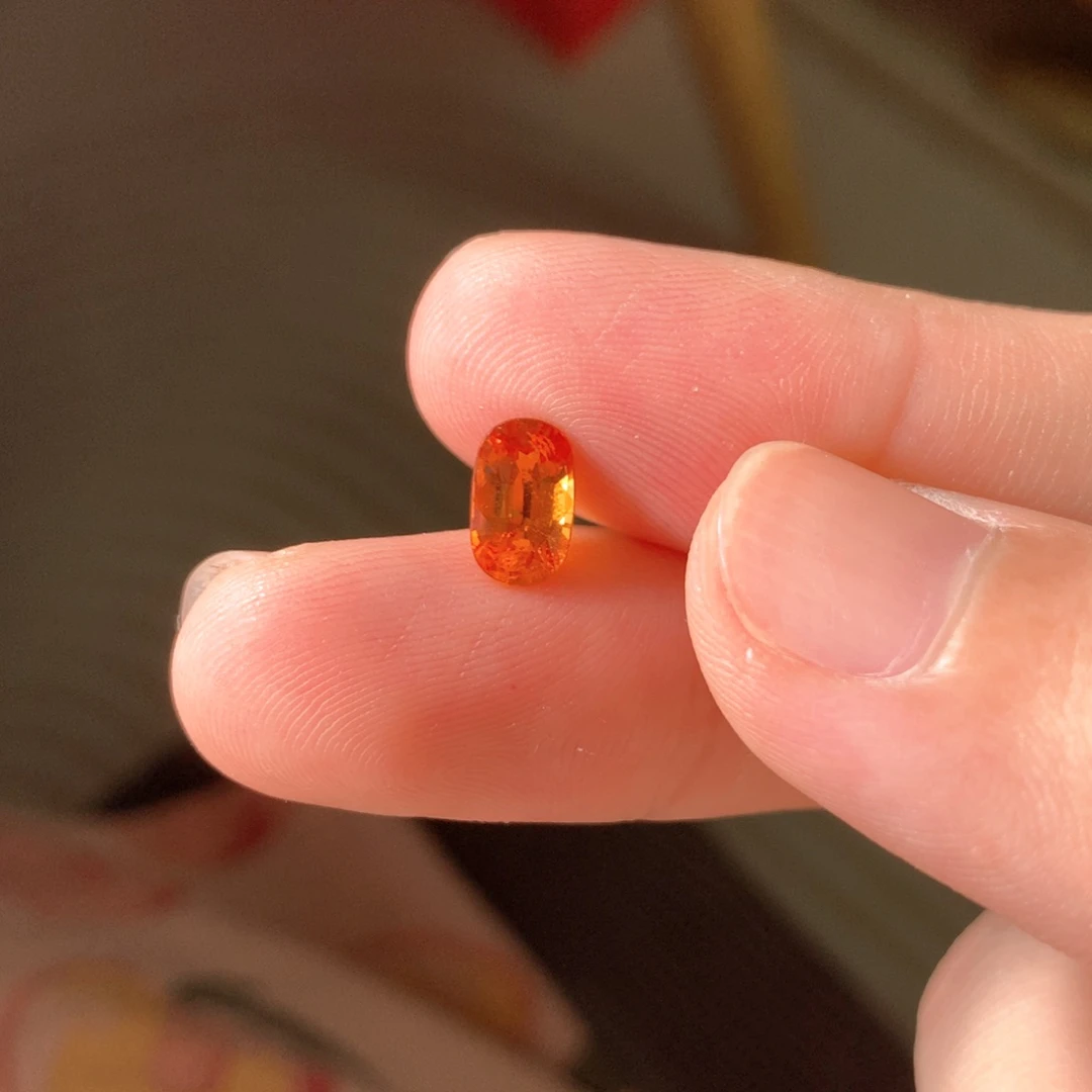 石榴石（芬达石）裸石未镶嵌2.02ct