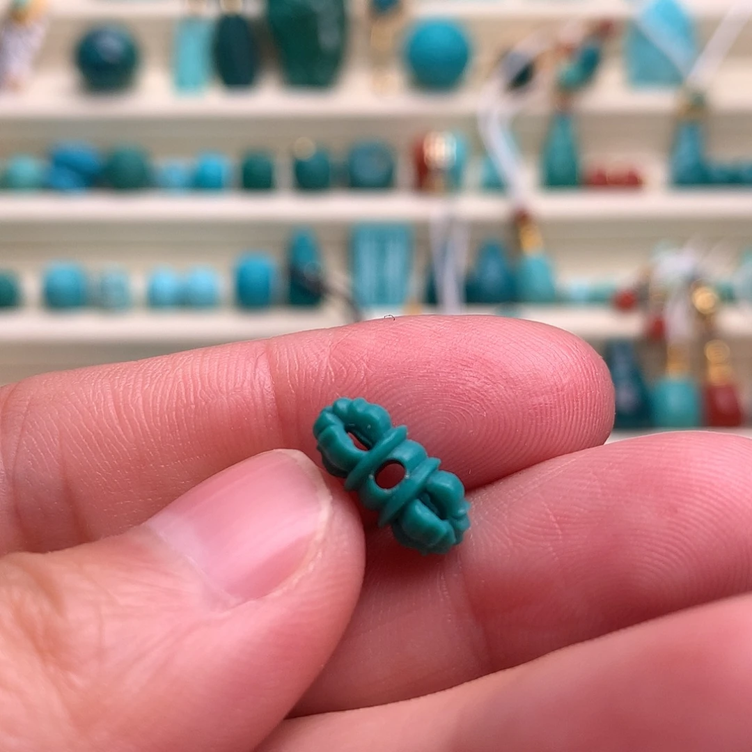 绿松石未镶嵌～～～～～