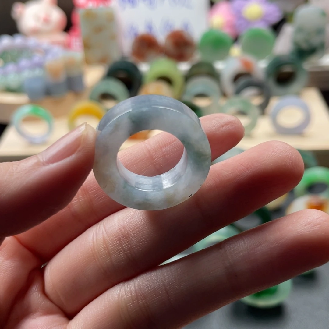 未镶嵌定制翡翠翡翠