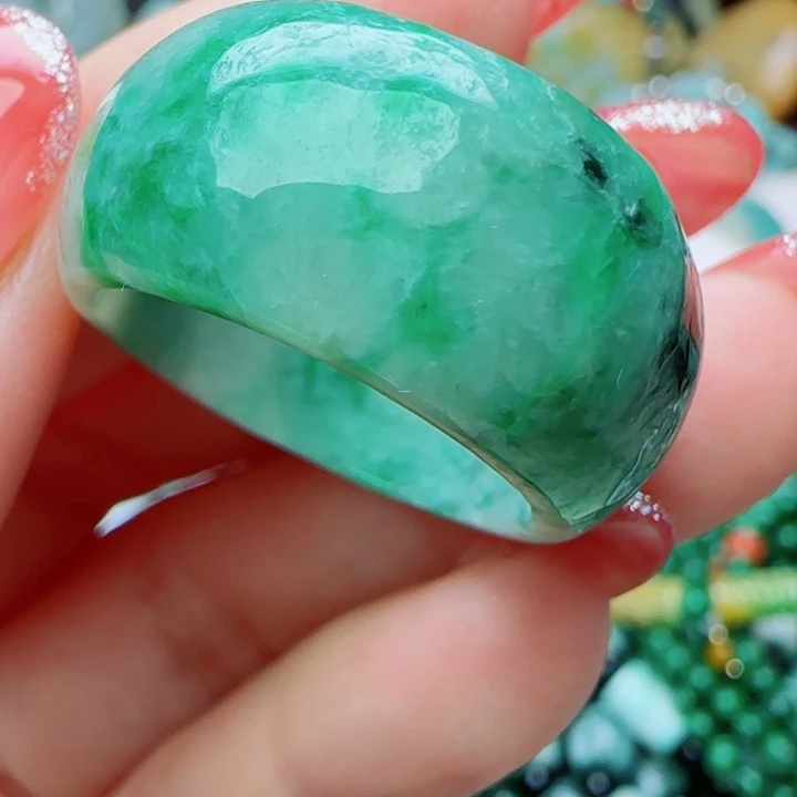 翡翠未镶嵌颈饰天然A货11