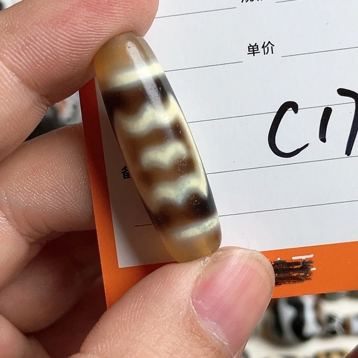 玛瑙/玉髓颈饰合金