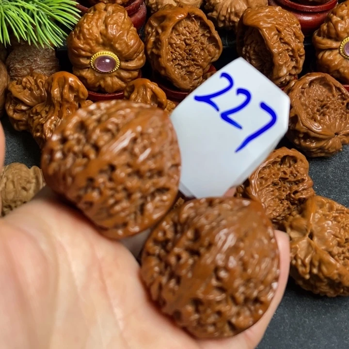 文玩核桃把件南疆227