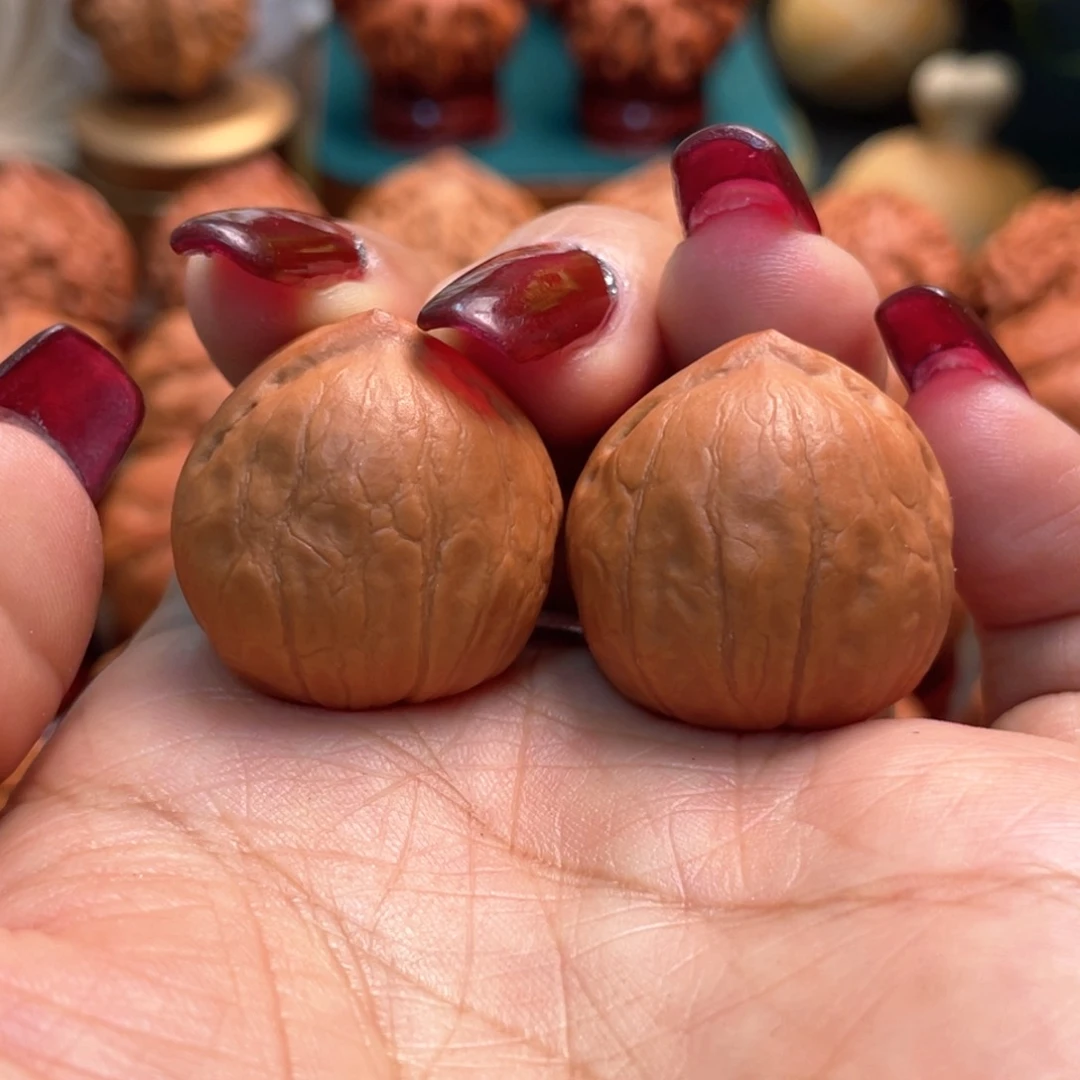 把件文玩核桃小桃心