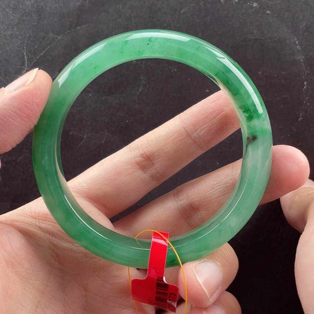 石英质玉手镯未镶嵌8073