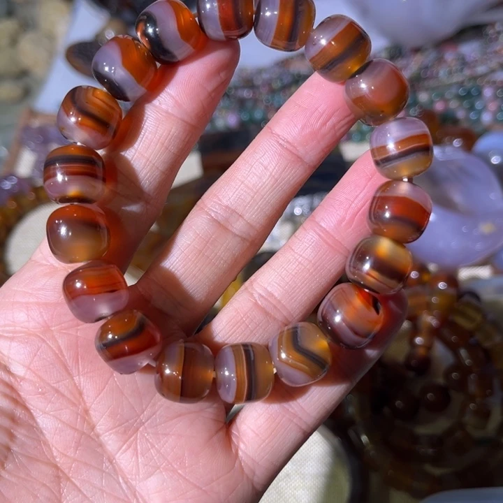 未镶嵌玛瑙/玉髓珠宝奇石