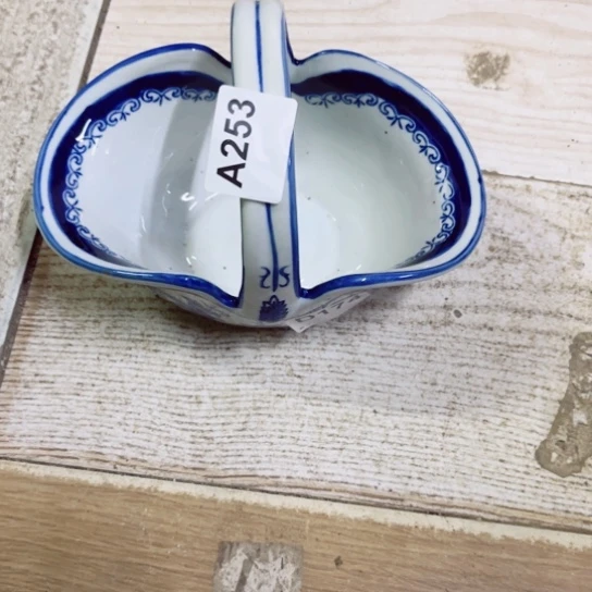 坤***姐陶瓷制品瑕疵处理