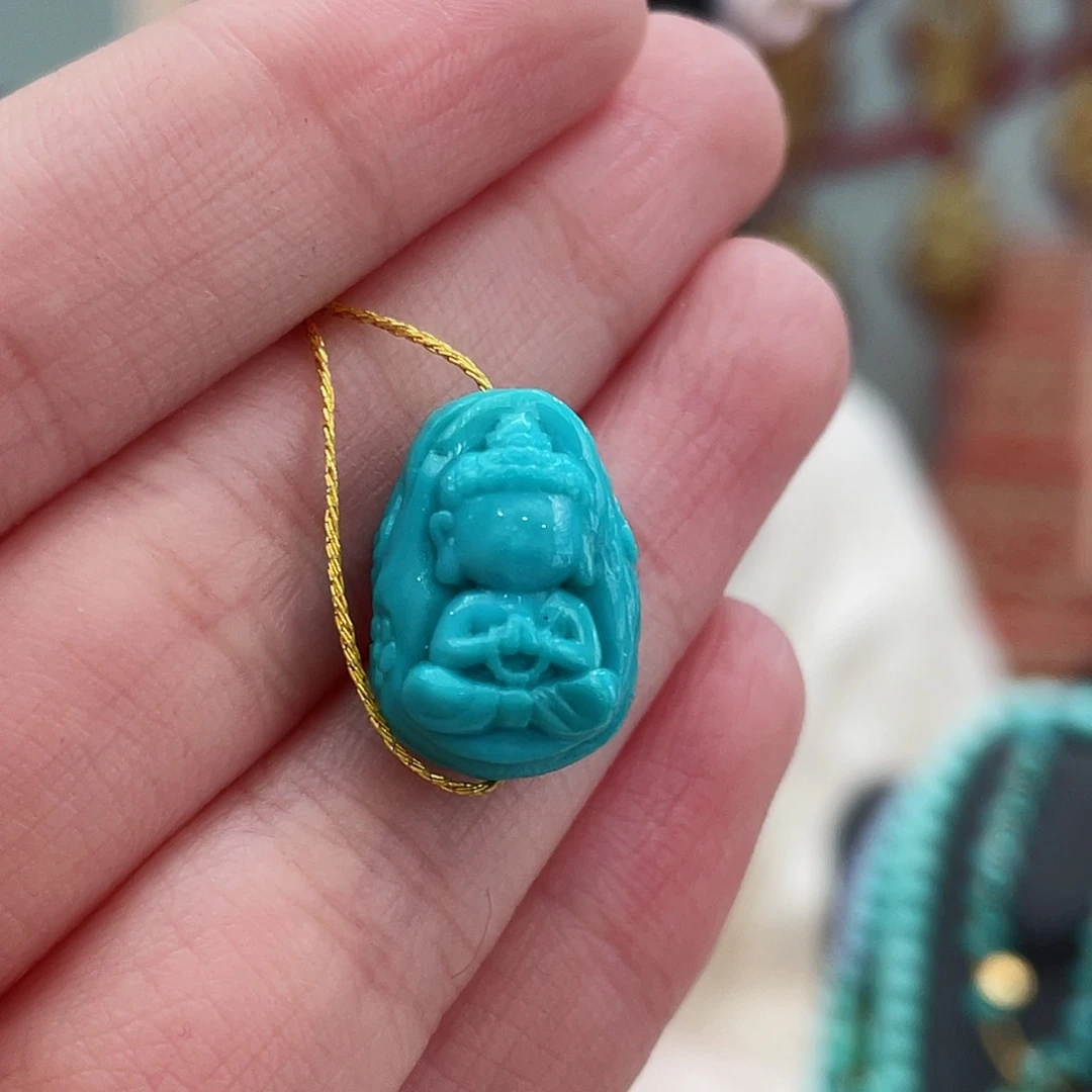 绿松石颈饰未镶嵌