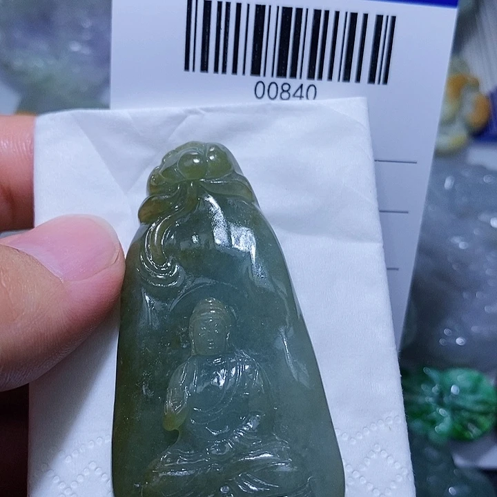 翡翠未镶嵌颈饰天光墟翡翠市场现金代购