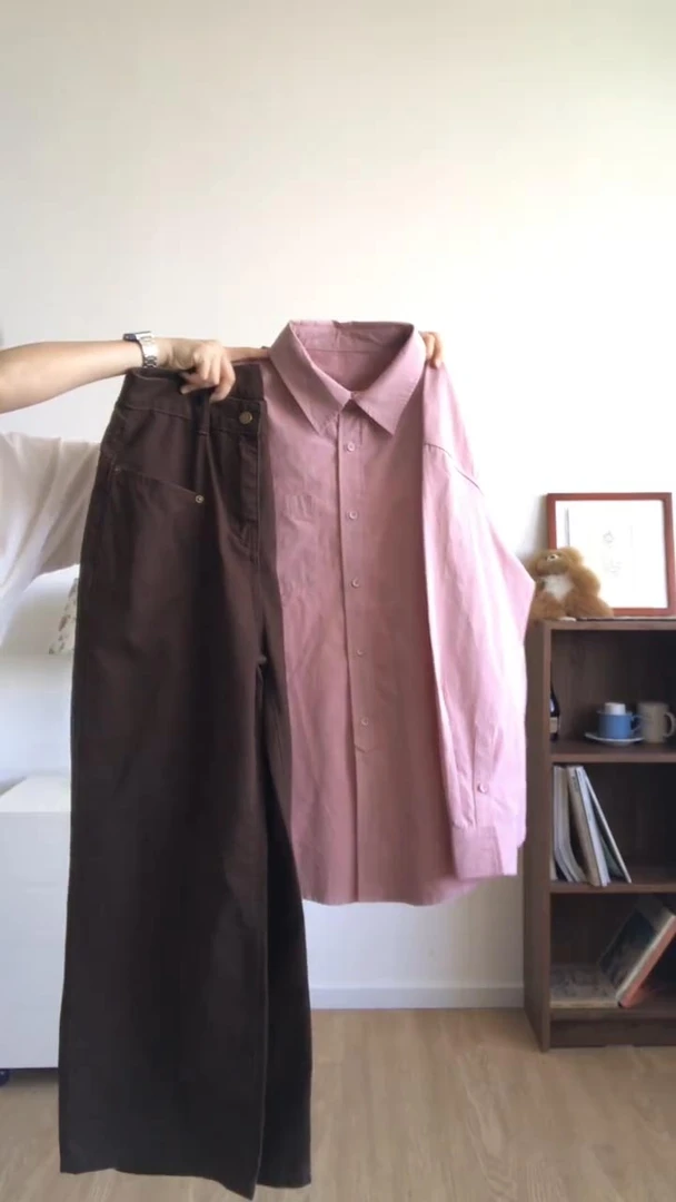 秋季一整套女装2025新款设计感气质宽松长袖衬衫高腰牛仔裤两件套